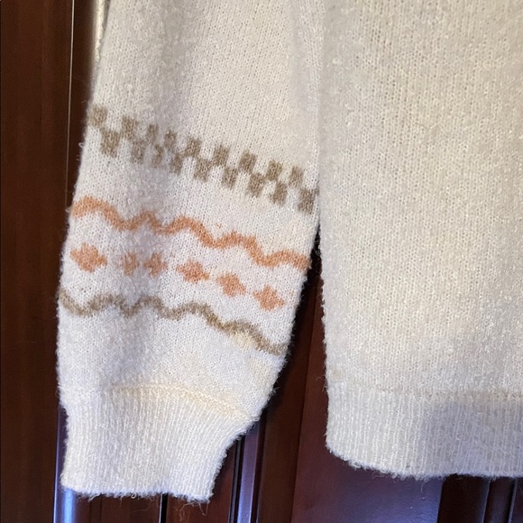 Hem & Thread Cream and Tan Cowl Neck Sweater - Picture 3 of 7